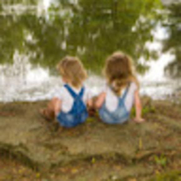 Meet your Posher, Andrea - Picture 1 of 1